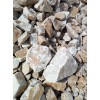 大量出售石英石原矿矿石，石英砂